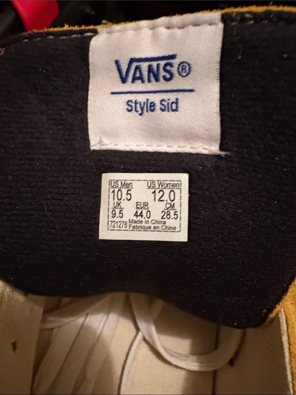 Vans Anaheim Factory Men’s Suede Sneakers - Yellow with White Accents - Picture 2 of 3